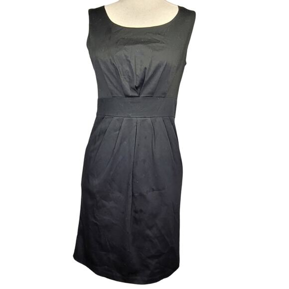 Black Sleeveless Cocktail Dress with Pockets Size 2 - Picture 1 of 4